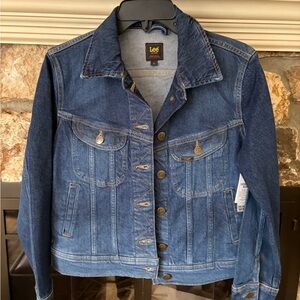 NWT Lee Women's Classic Blue Denim Jacket size M